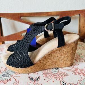 💜 sugar | black eyelet wedges